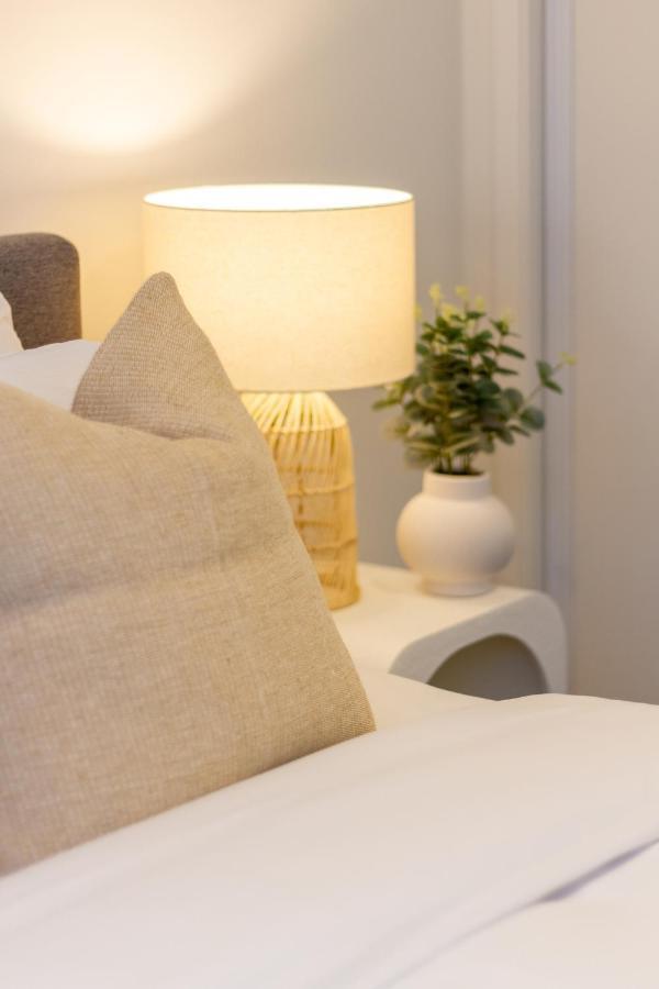 Central Sunny Perch 2 Bed 1 Bath Lejlighed Christchurch Eksteriør billede